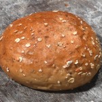 Dinkel-Vollkorn-Brötchen (4 Saaten)